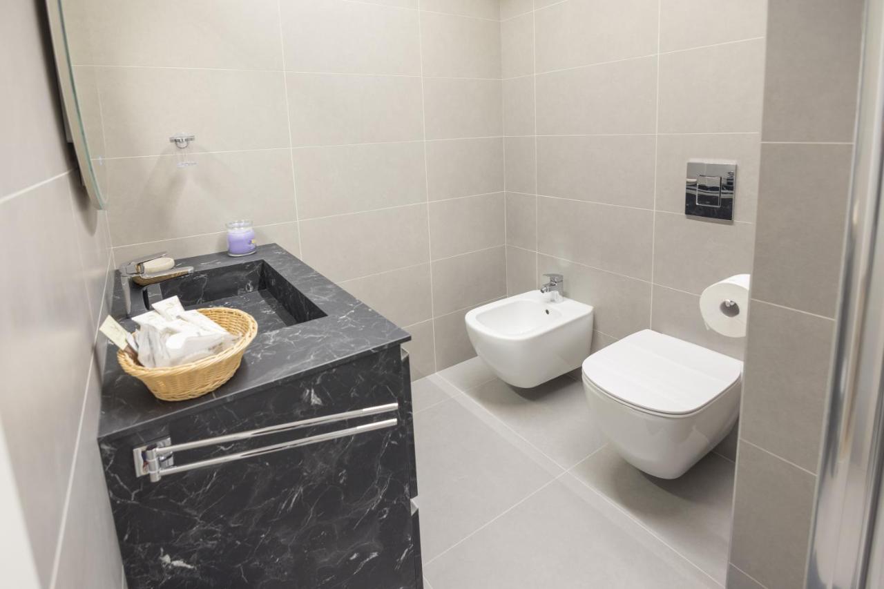 Loft La Sedia Rossa - Centro Storico Daire Milano Dış mekan fotoğraf